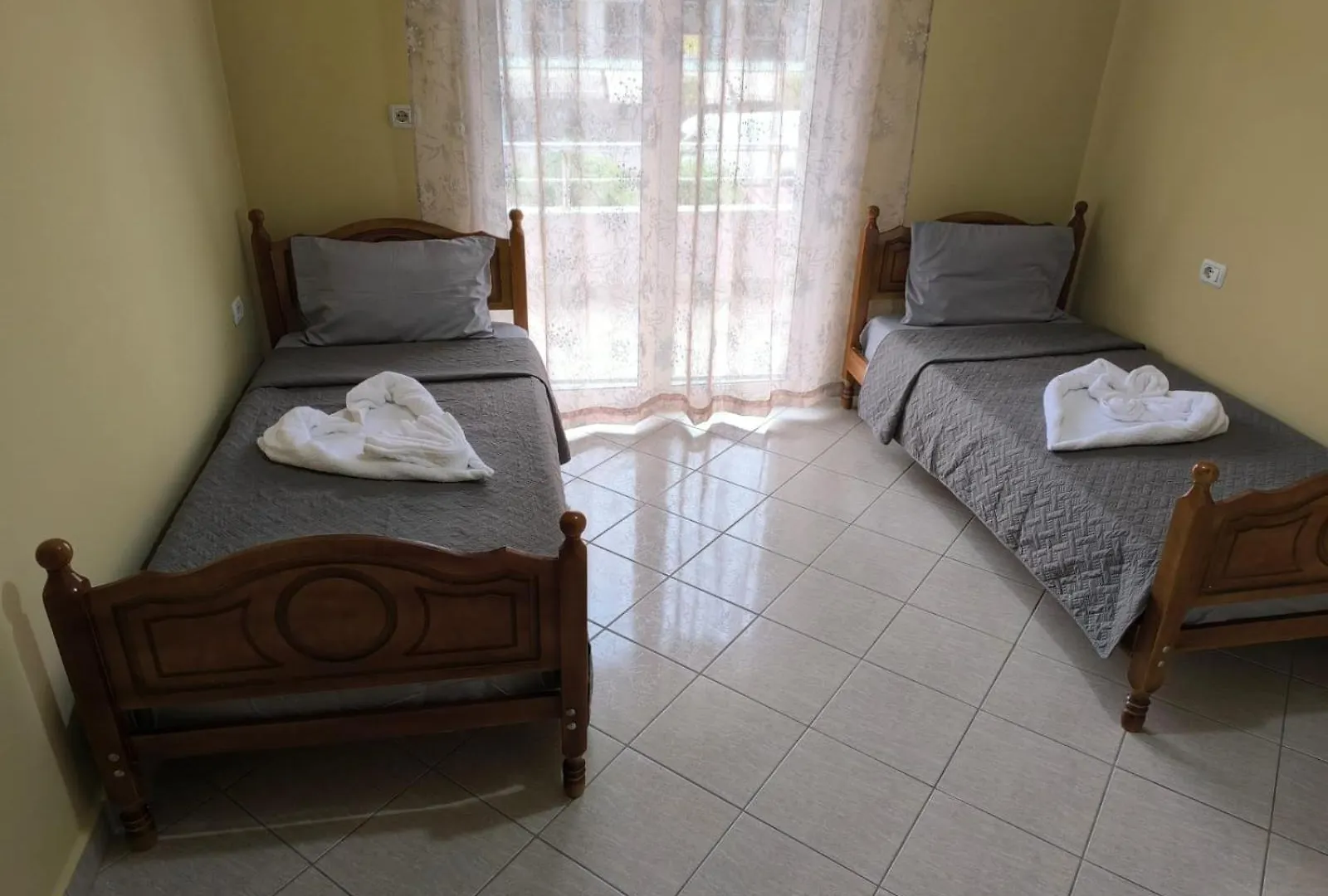 Guest House Sofi Пермети Апартаменты